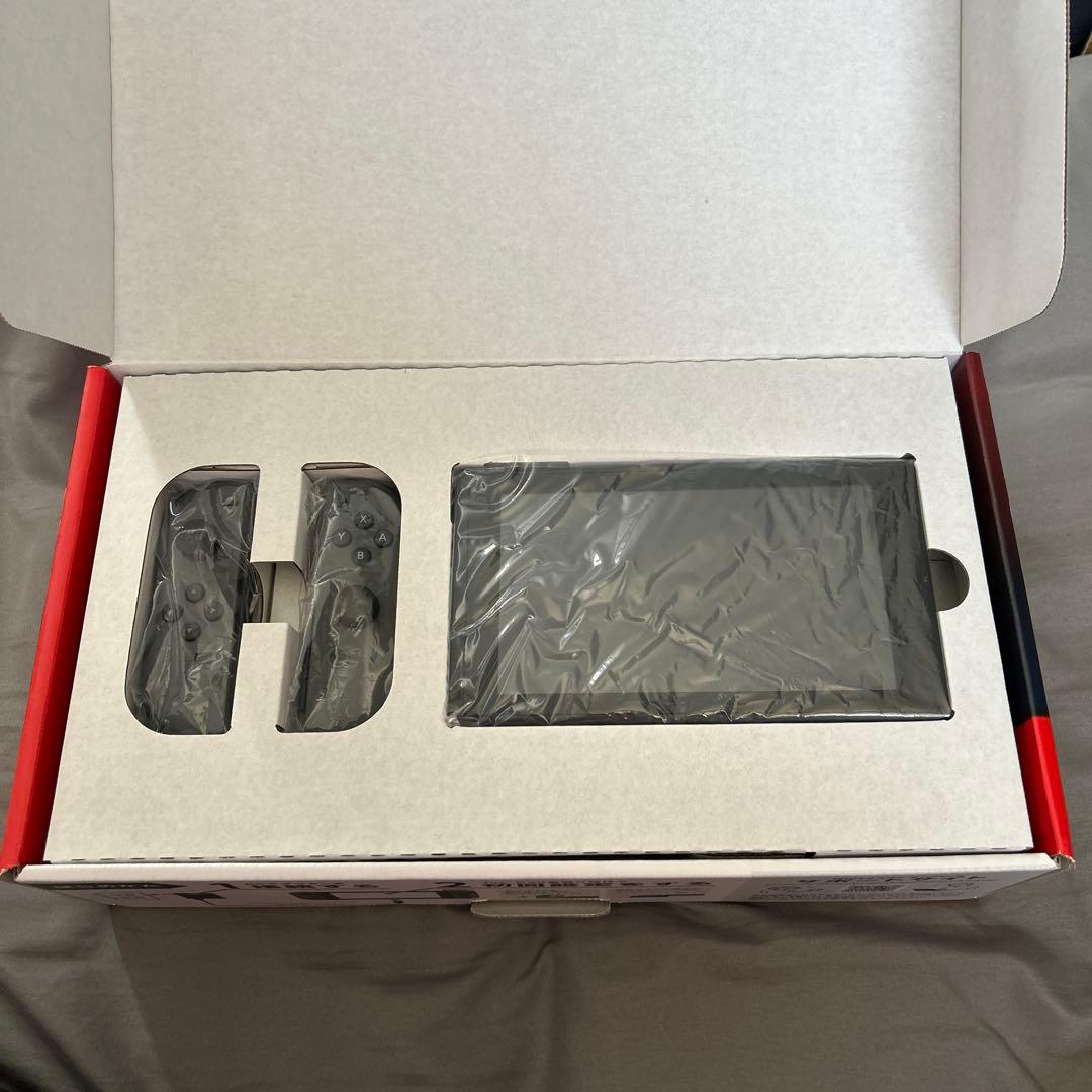 Nintendo Switch 本体 グレー ＋ ソフト3本 ＋ コントローラー