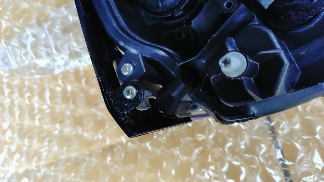 ミニキャブ　U61　U62　クリッパー　U71　U72　ヘッドライト　左　美品