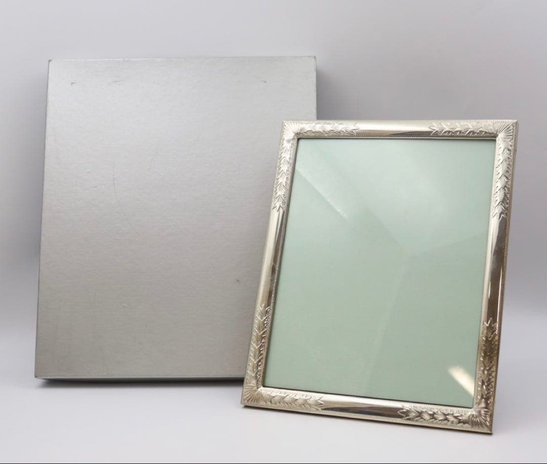 銀座ワコー　WAKO 銀製フォトフレーム　SILVER970 唐草模様　写真立て