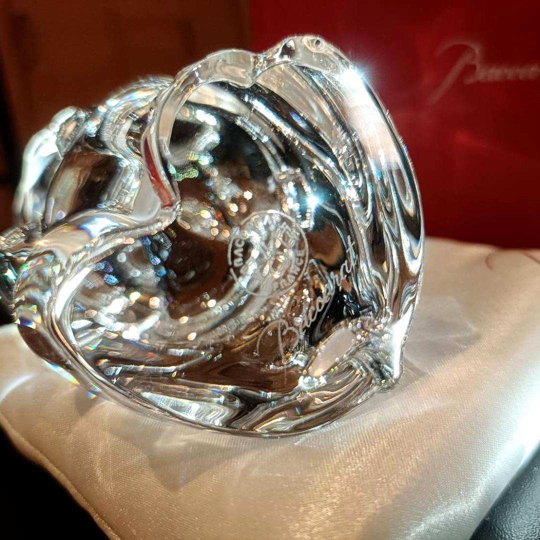 【Baccarat】クリスタルまねき猫 専用座布団付き【バカラ】