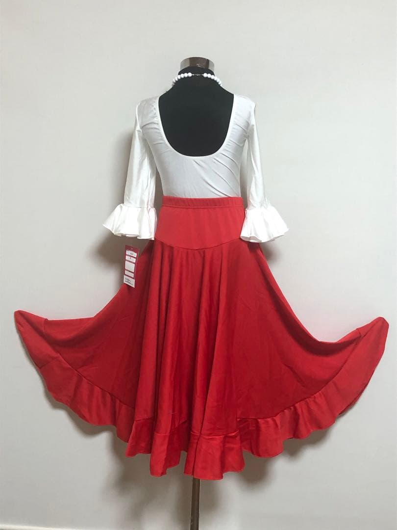 スペイン直輸入★8歳用フラメンコファルダ&レオタードセット 赤白
