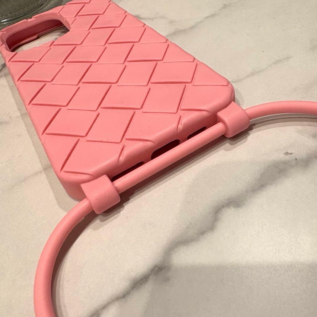 【美品】ボッテガヴェネタ　ストラップ　iPhone14pro max 携帯ケース