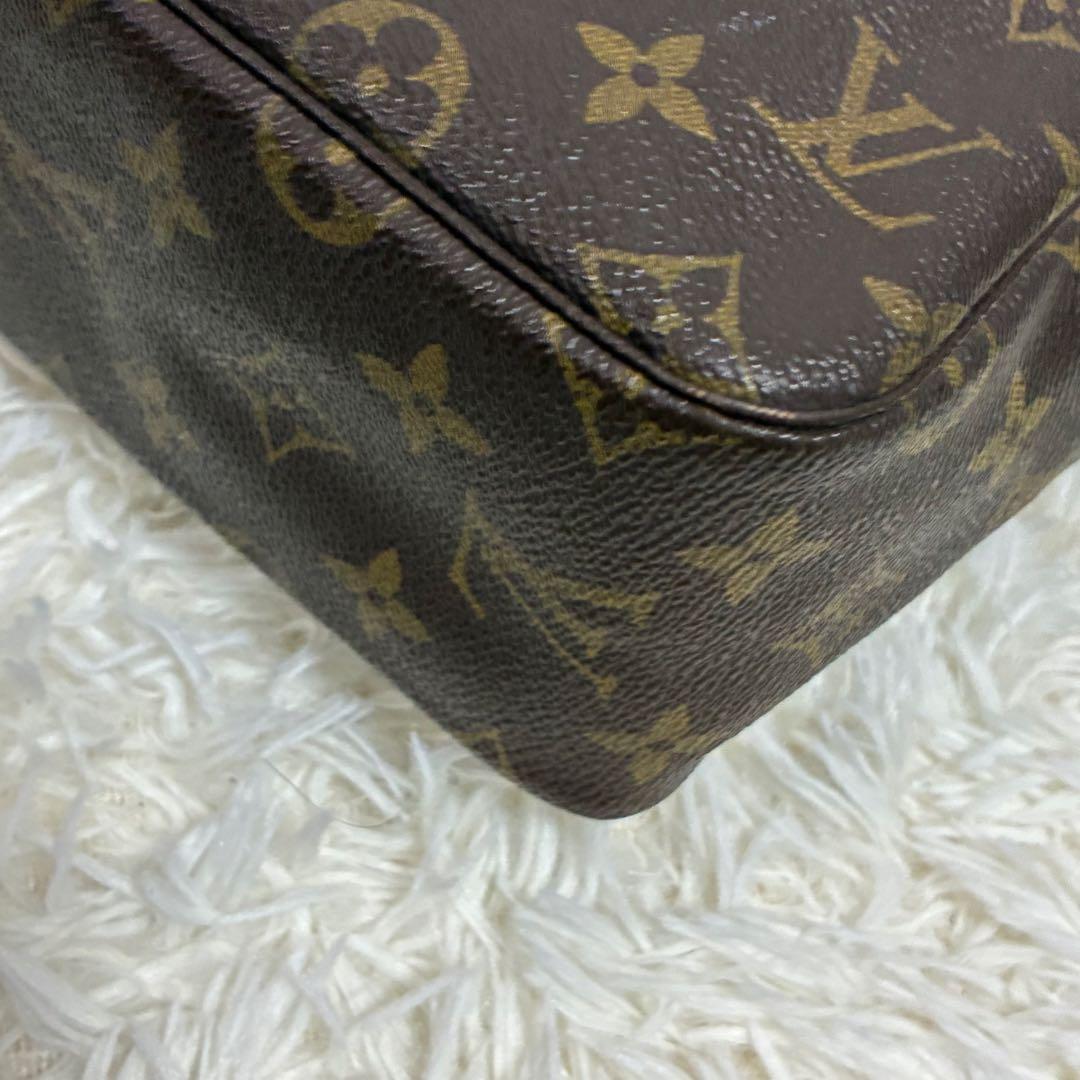 【美品】ルイヴィトン モノグラム トゥルース トワレット28 クラッチバッグ