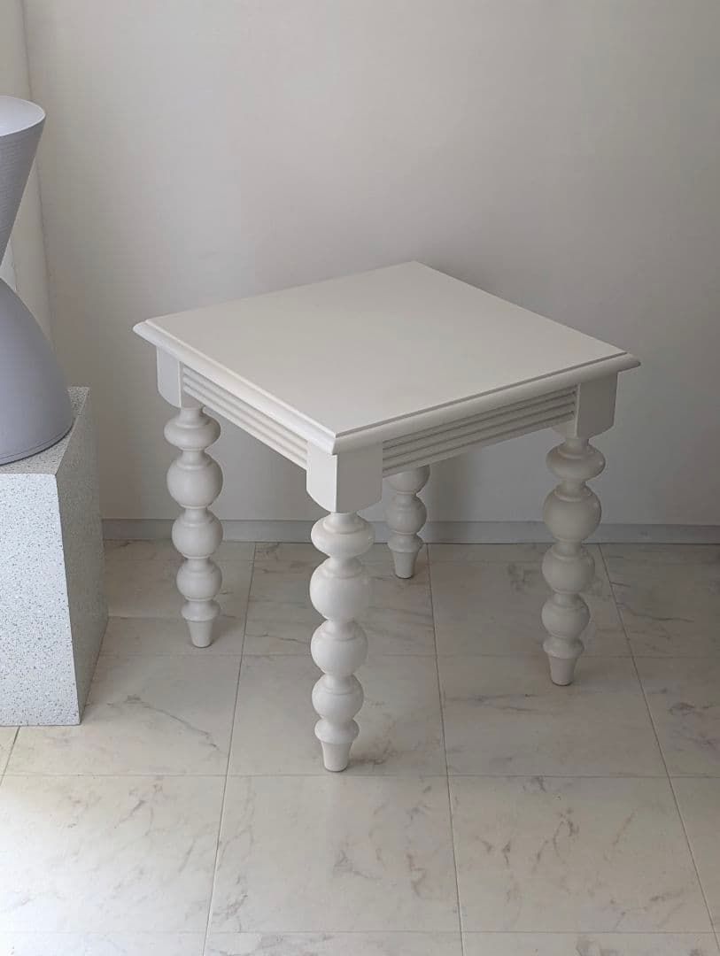 USED フレンチアンティークデザイン ミニ サイドテーブル マットホワイト