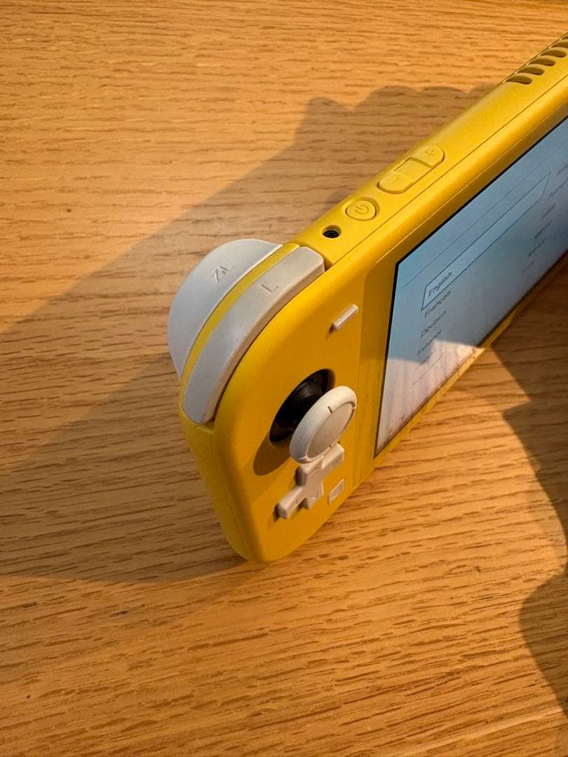 Switch Lite スウィッチ ライト イエロー ピカチュウ ケース 任天堂