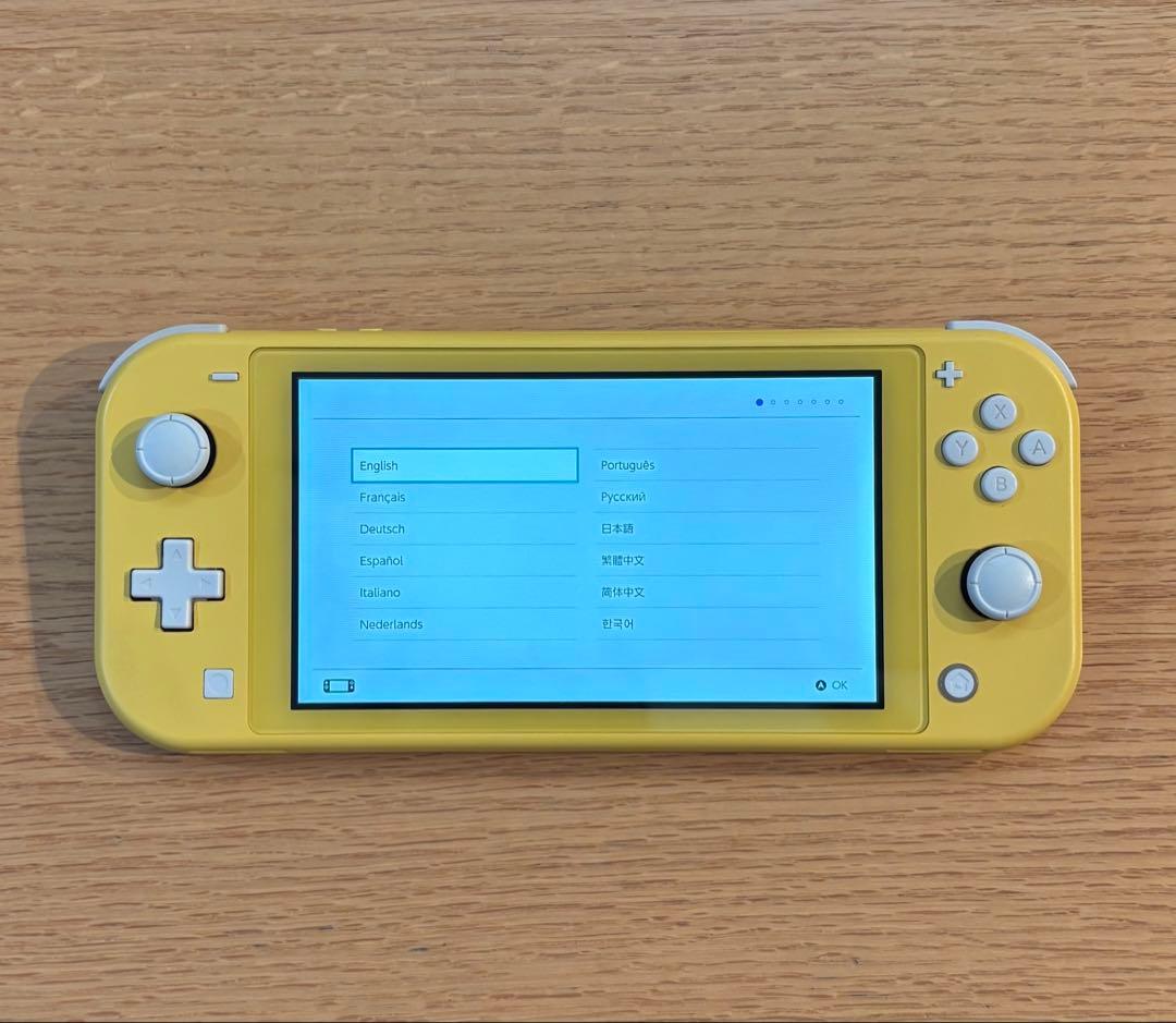 Switch Lite スウィッチ ライト イエロー ピカチュウ ケース 任天堂