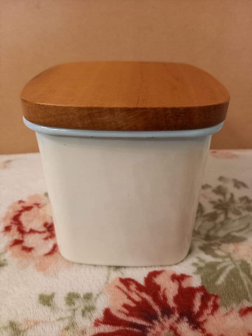 イマン　中古　クラリス　ホーロー　四角