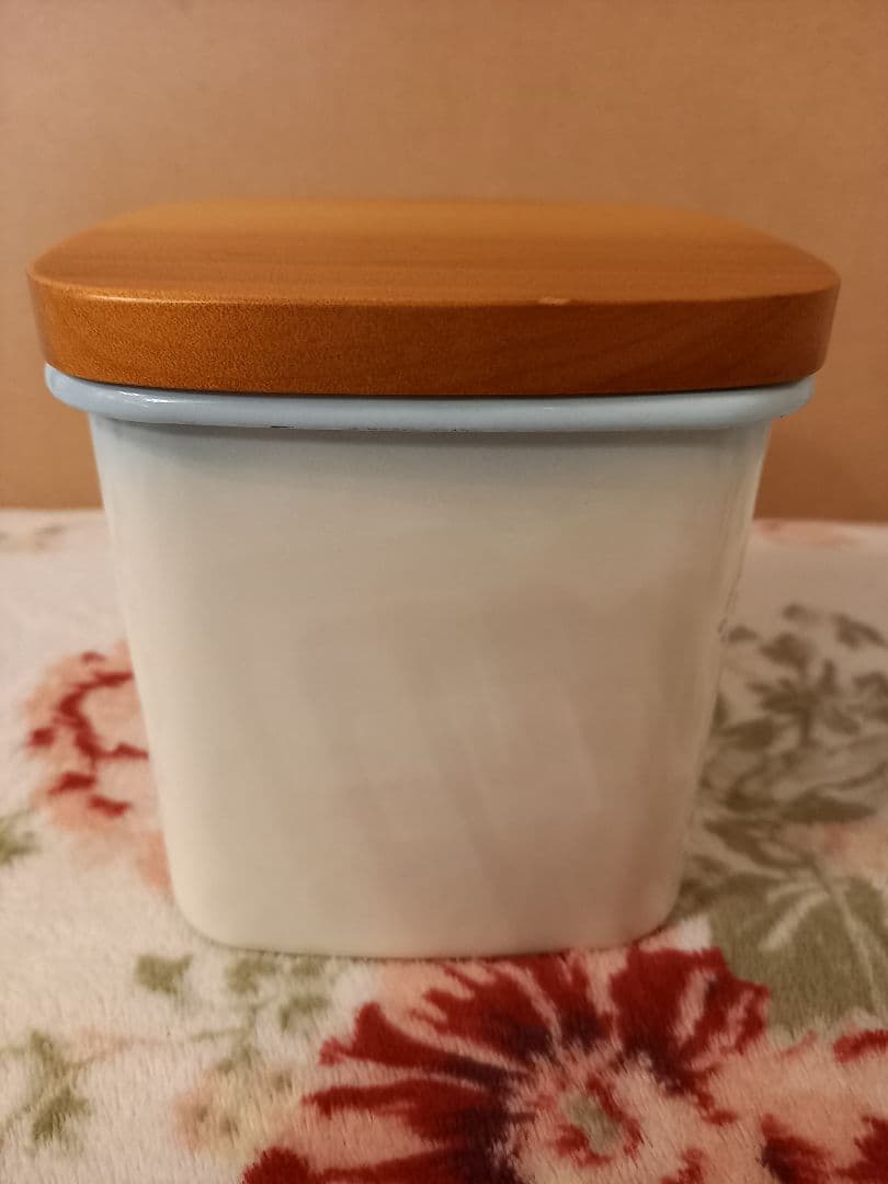 イマン　中古　クラリス　ホーロー　四角