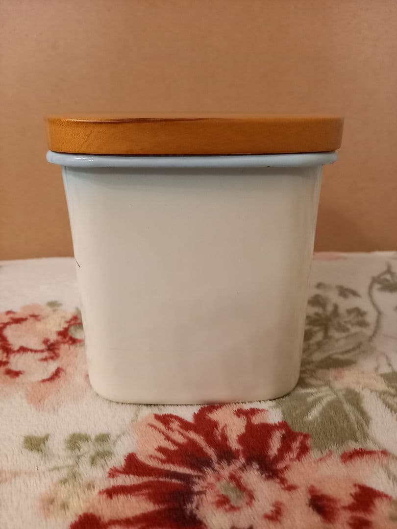 イマン　中古　クラリス　ホーロー　四角