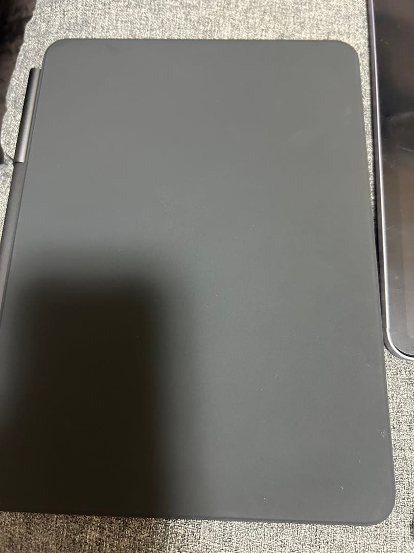 11インチiPadAir(M3)WiFi＋cellular(256GB)パープル