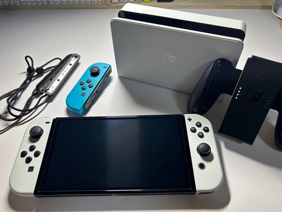 NINTENDO SWITCH 有機EL