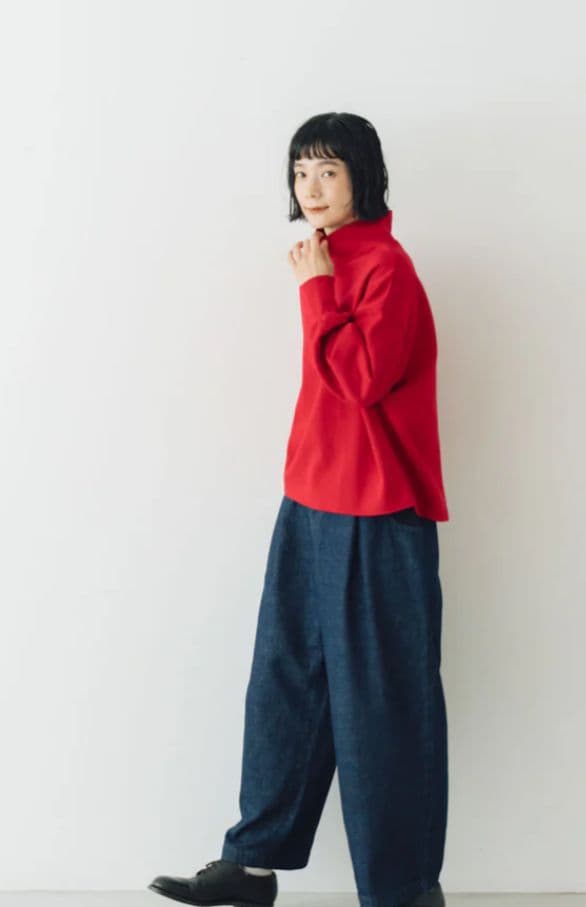 くらすこと+to 大人の定番ハイネック レッド 赤 2025今期