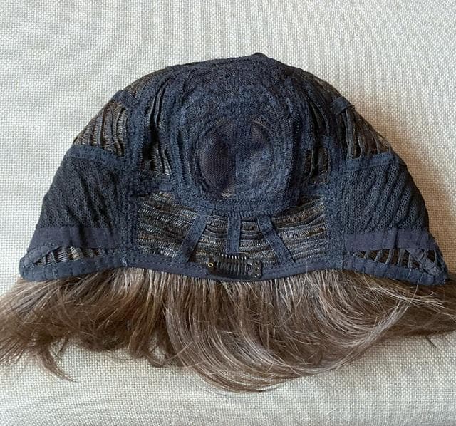 銀座サロン　KAZUE WIG　人毛MIX　フェミニンショート　ダークブラウン