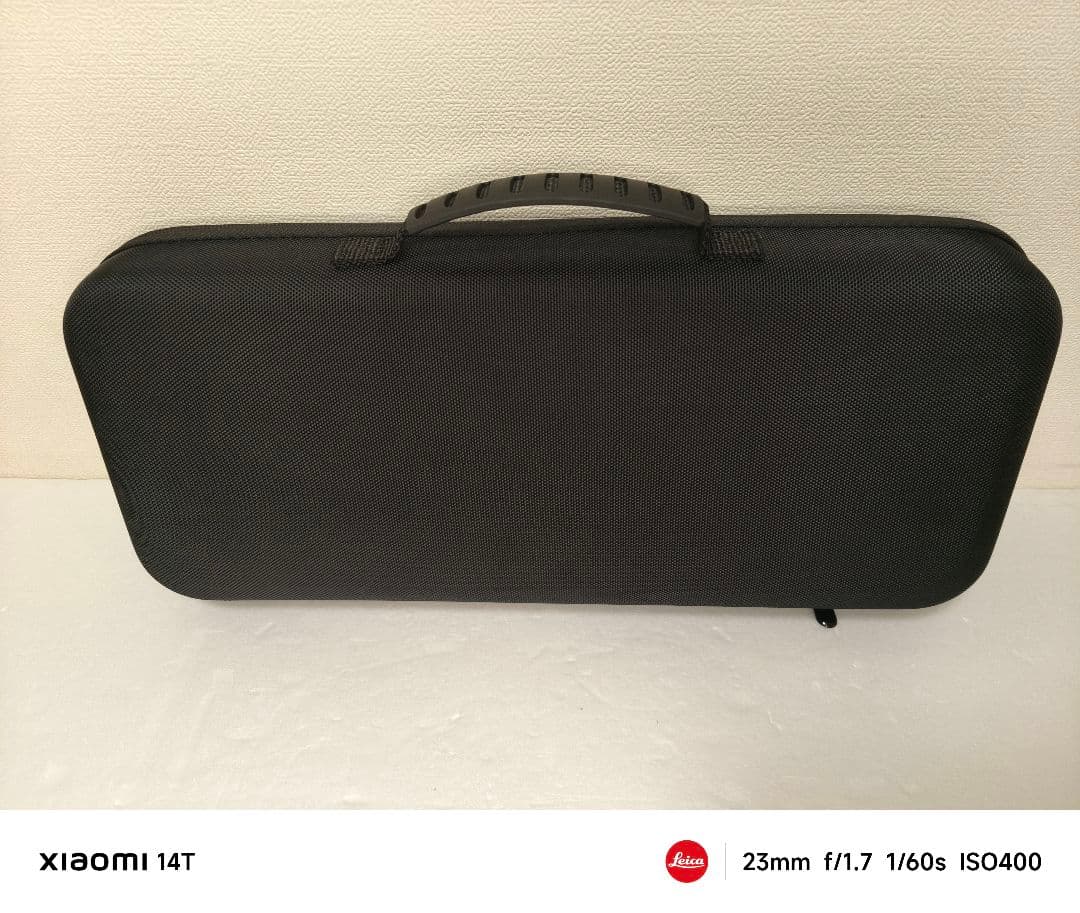 ほぼ未使用 Dyson Airstrait ストレイトナー ケース付き HT01