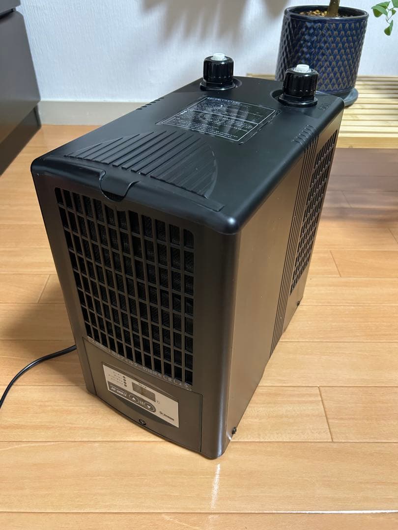 ゼンスイ　クーラー　ZC-100α(2023年製)