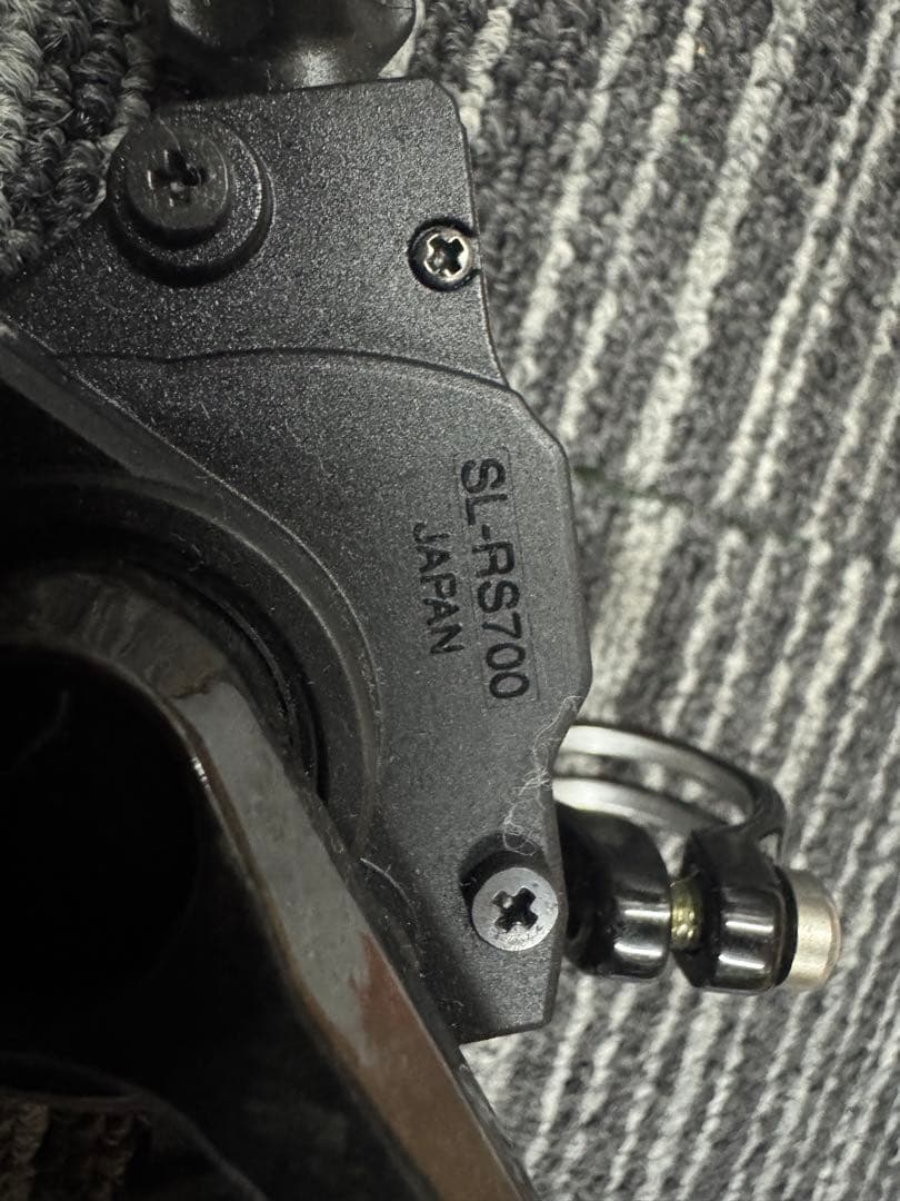 SHIMANO 11速シフター SL-RS700