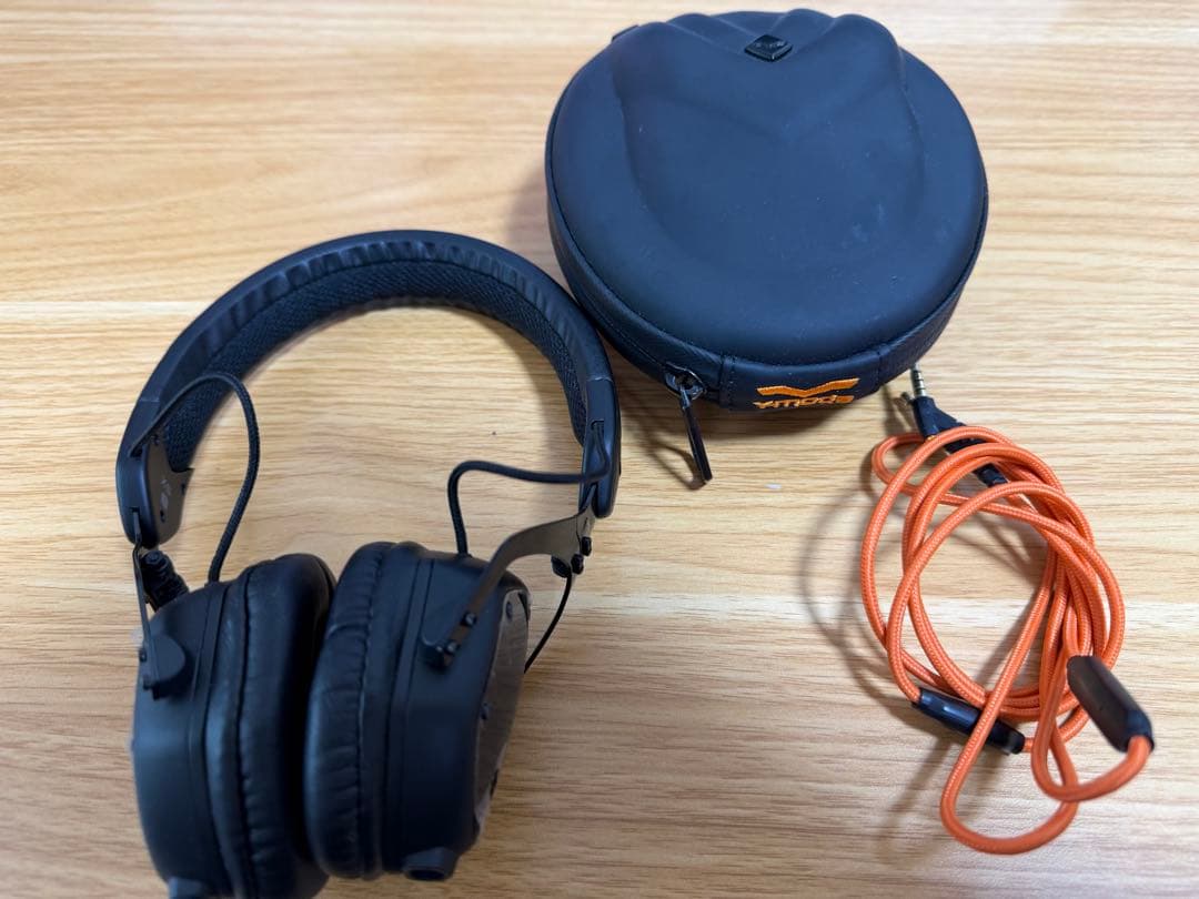 V-MODA XS 有線ヘッドフォン