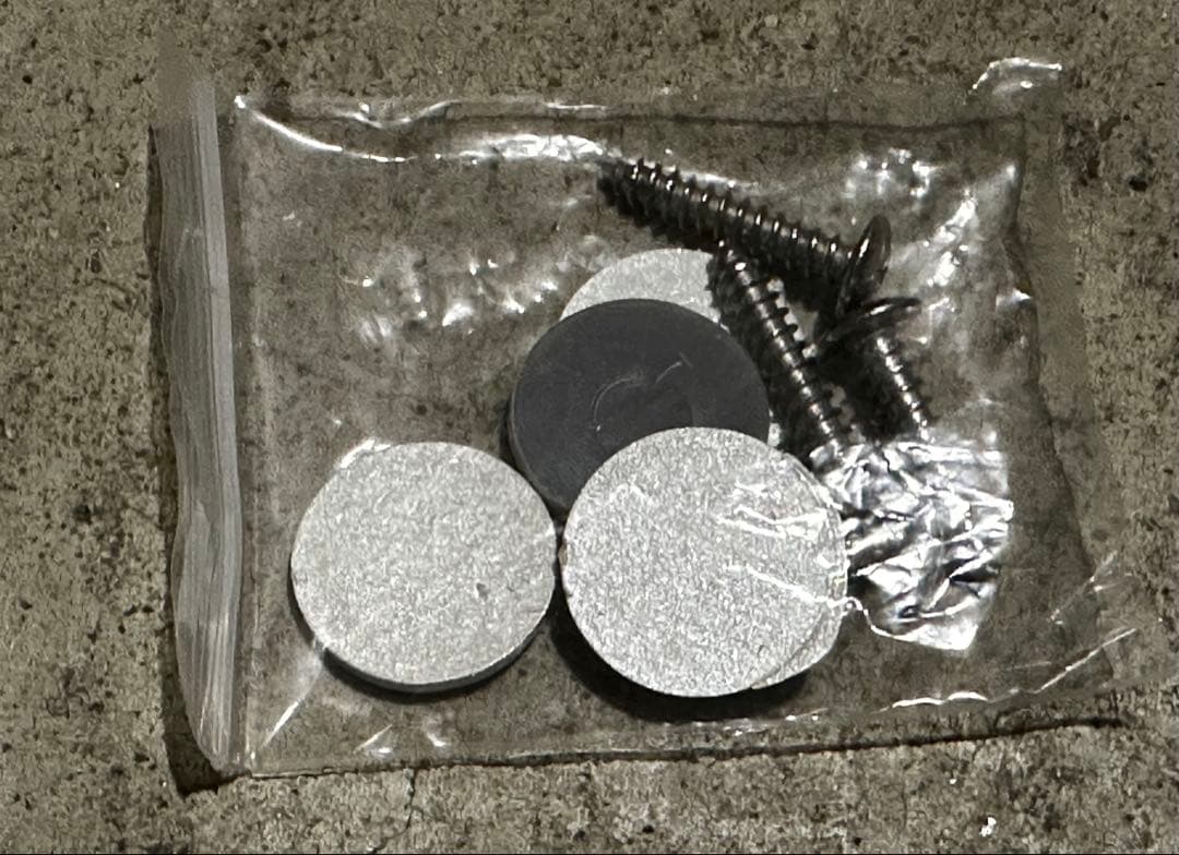 ハイエース200系　リアスポイラー　070パールホワイト