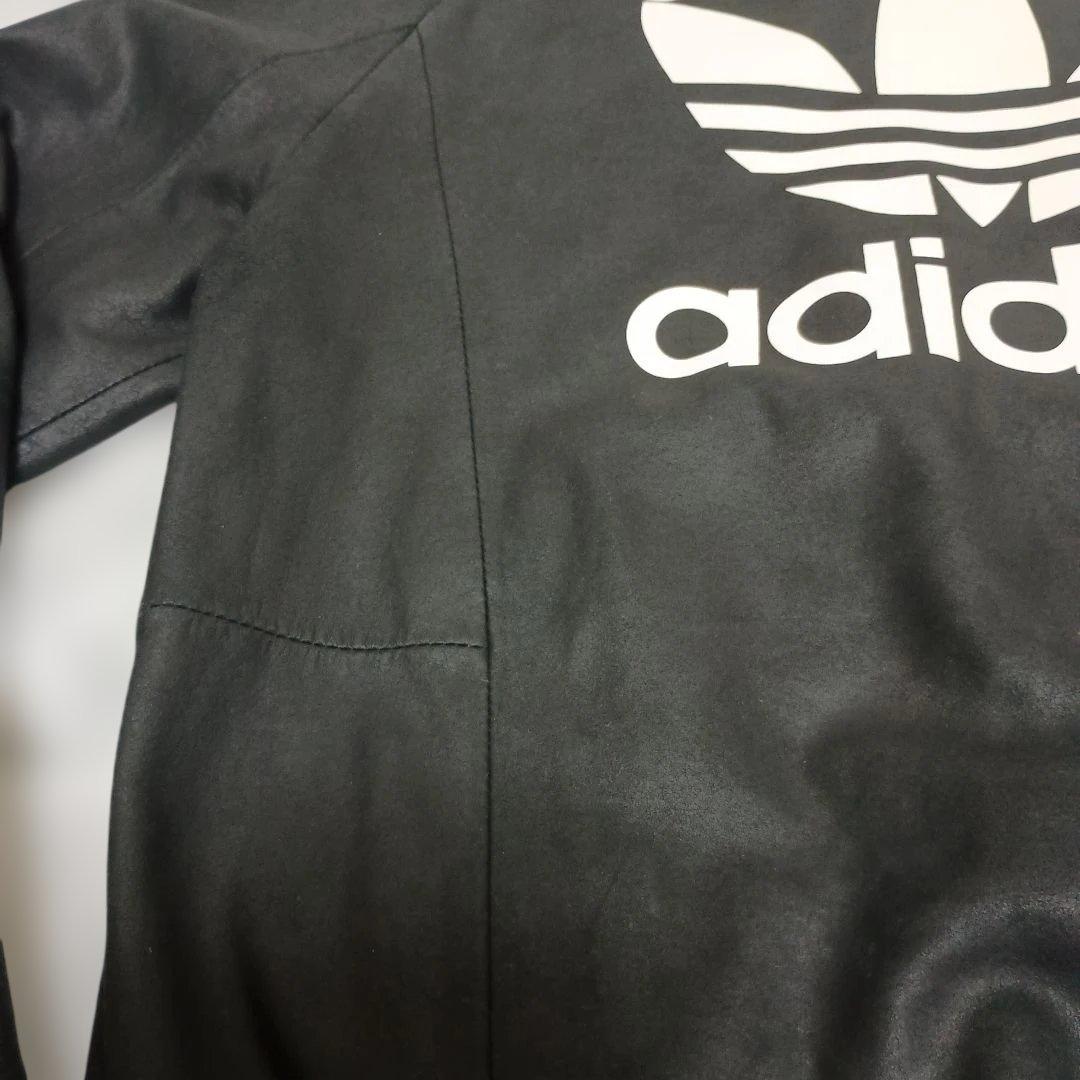 アディダス　トラックジャケットレザー　羊革ラムレザー　アディカラー