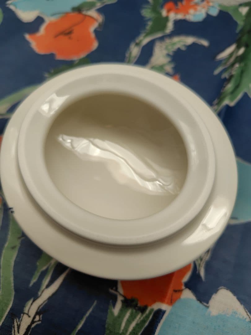 ARABIA　アラビア Runo ルノ フロストベリー 蓋付ジャー