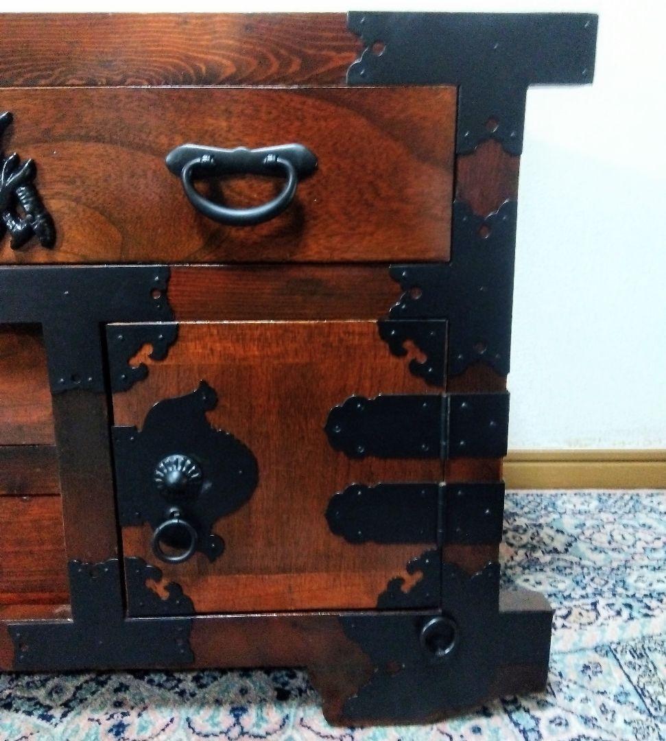 【蔵出し】アンティーク　車箪笥　からくり箪笥　ローチェスト　時代箪笥