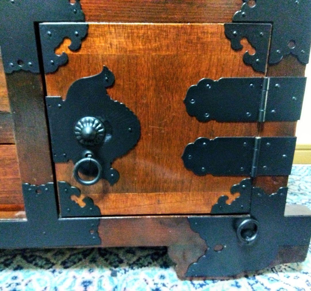 【蔵出し】アンティーク　車箪笥　からくり箪笥　ローチェスト　時代箪笥