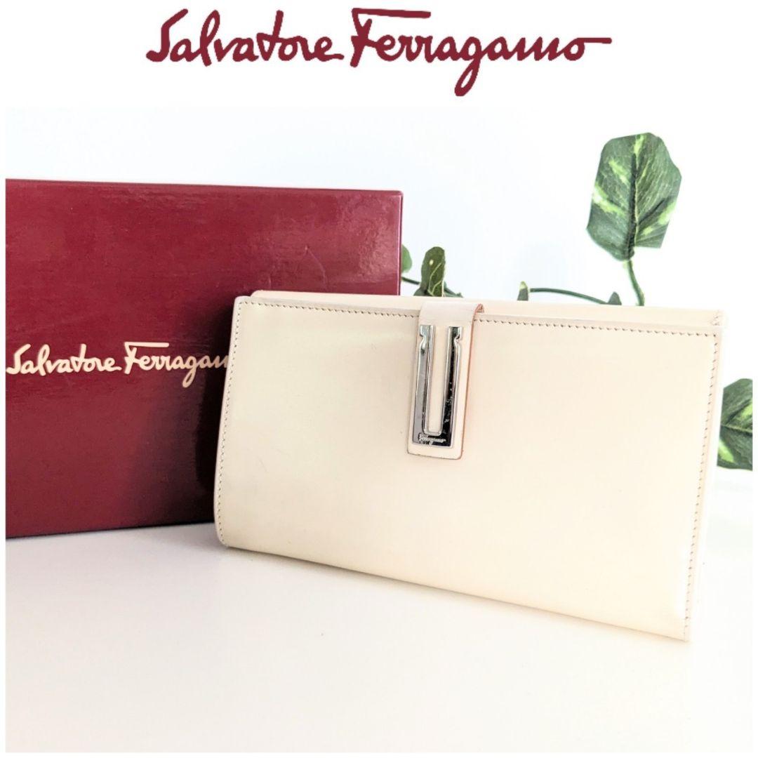 良品 フェラガモ ヴィンテージ レザー 財布 アイボリー 白 レディース メンズ