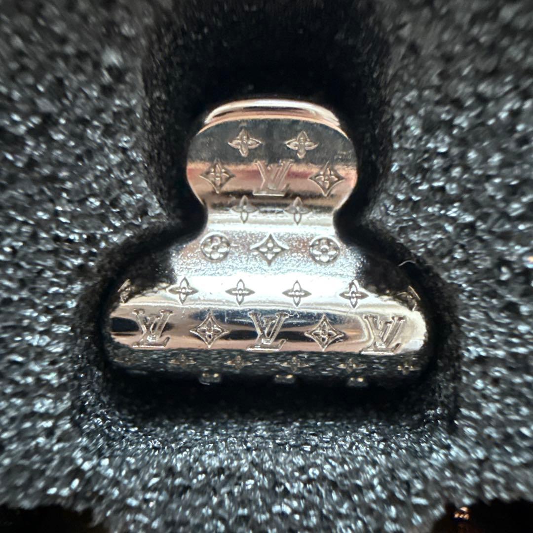 ルイヴィトン　ヘアピン　ヘアクリップ　アクセソワールシュブ・ナノグラム