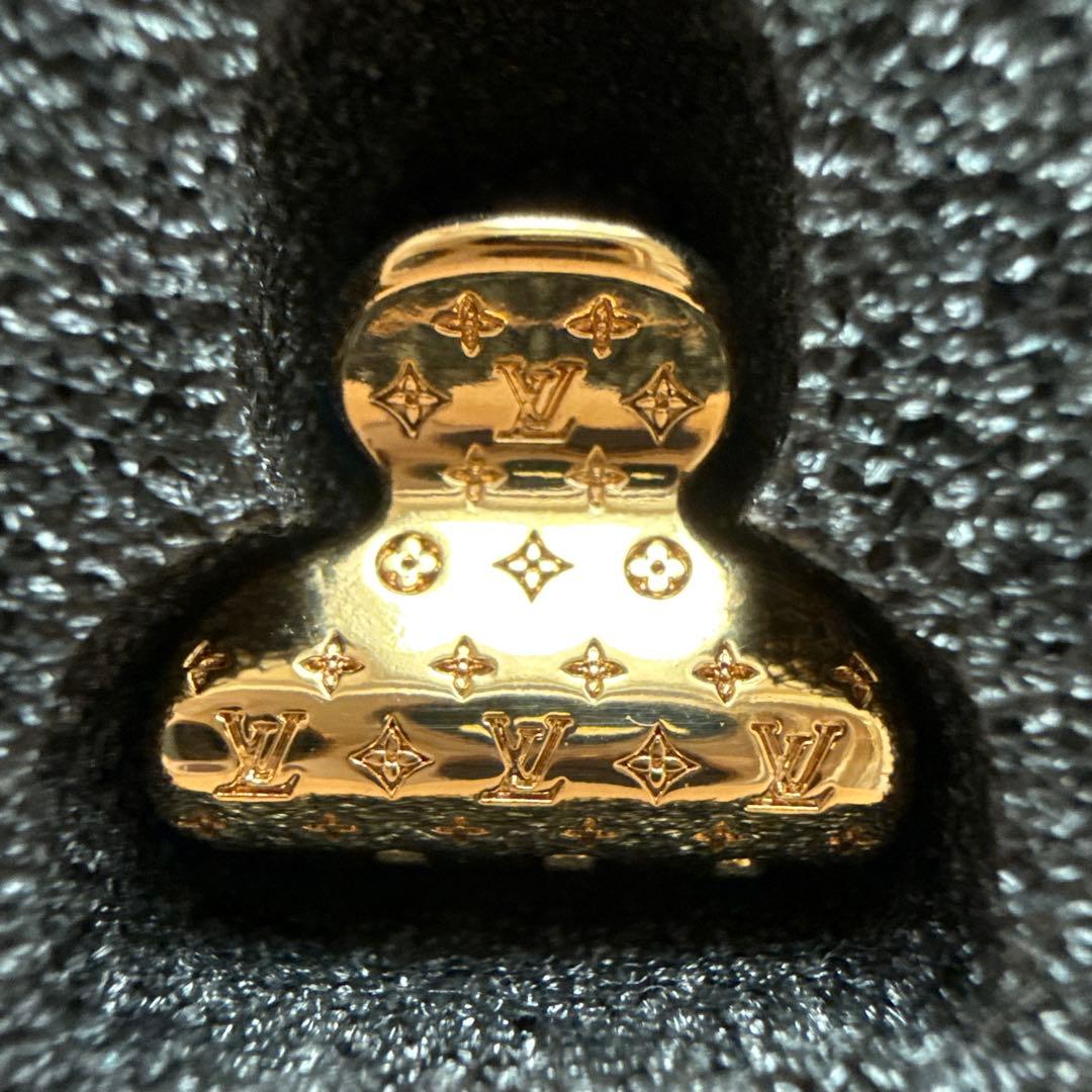 ルイヴィトン　ヘアピン　ヘアクリップ　アクセソワールシュブ・ナノグラム