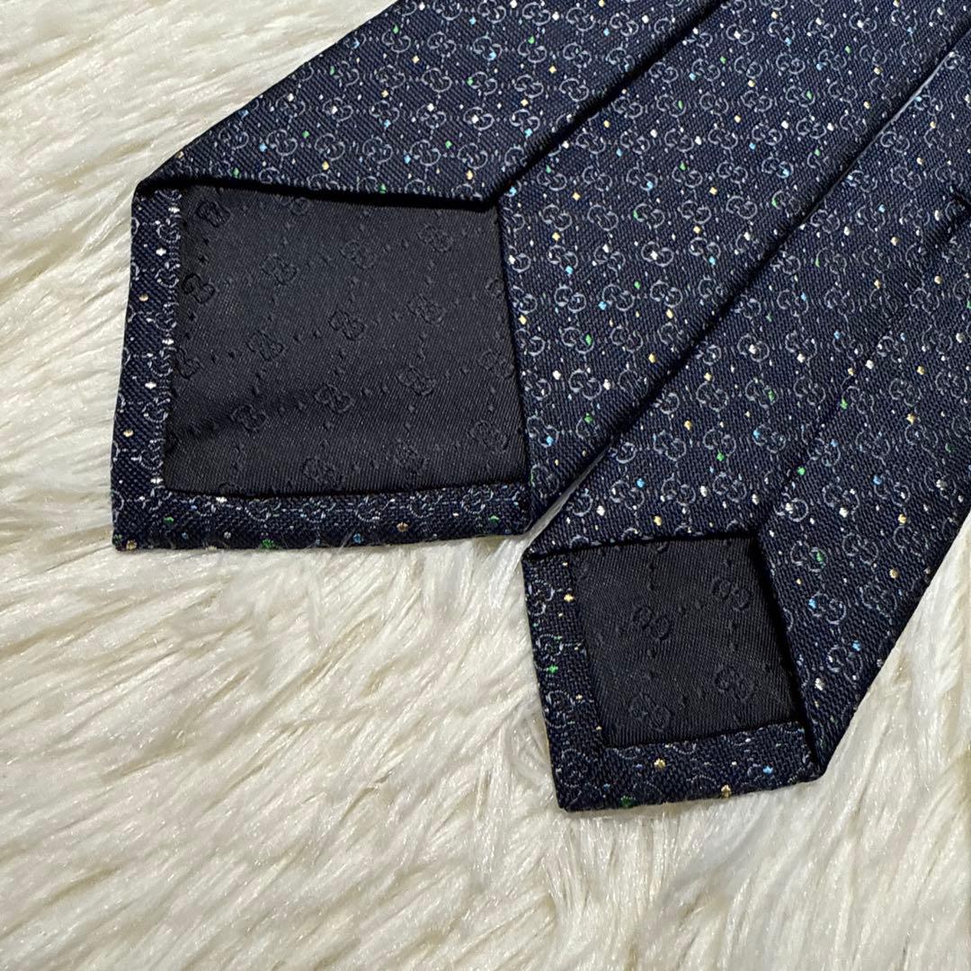 【未使用級 】GUCCI ネクタイ　高級シルク　GG柄　ジャガード　希少柄