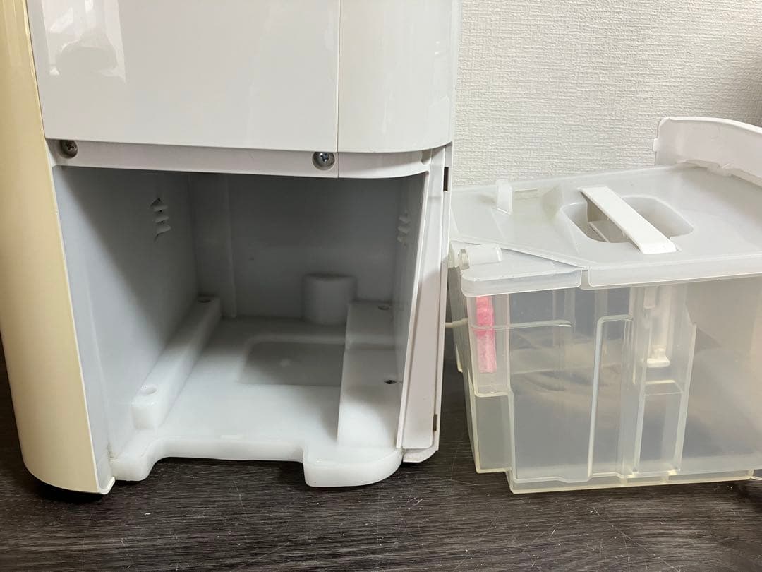 A2B07■SHARP 空気清浄除湿機 CV-EF120-W 衣類乾燥除湿機