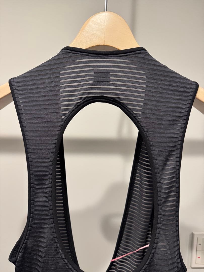 セ*イ様 美品！Rapha ブルベビブショーツブラック S 定価42,000円