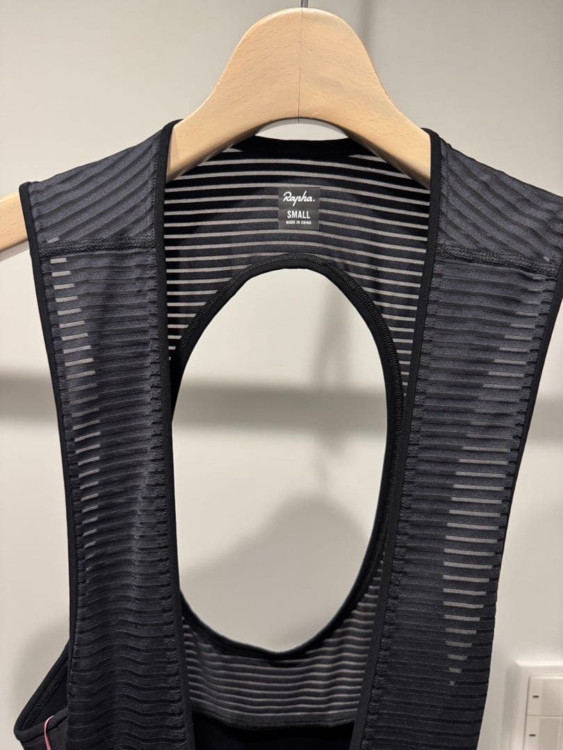 セ*イ様 美品！Rapha ブルベビブショーツブラック S 定価42,000円