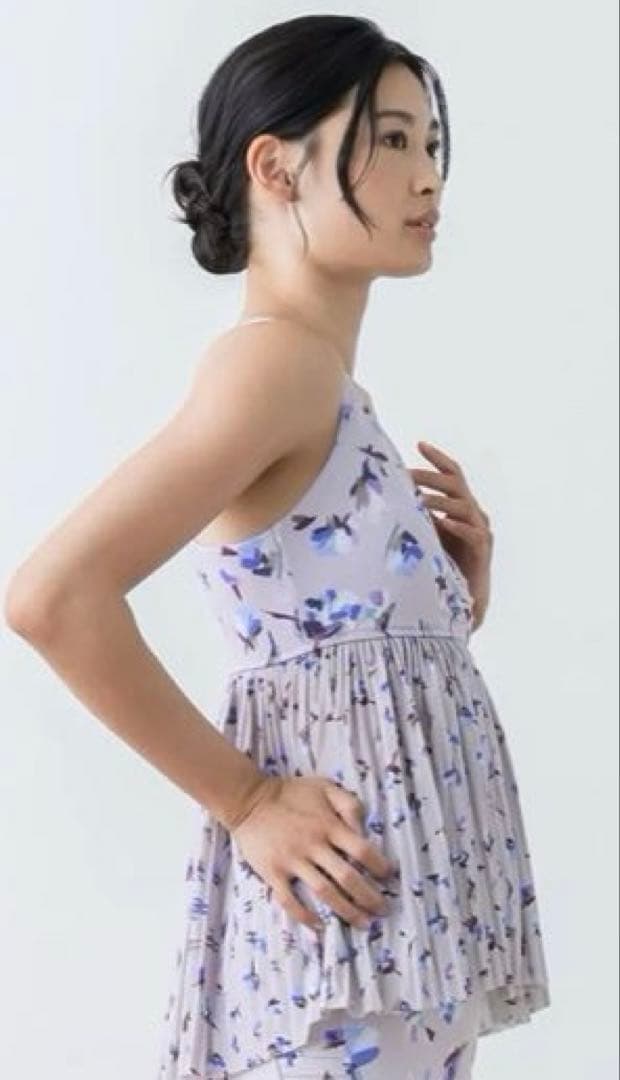 SUKALA ローズプリントプリーツタンクトップ　 LLサイズ