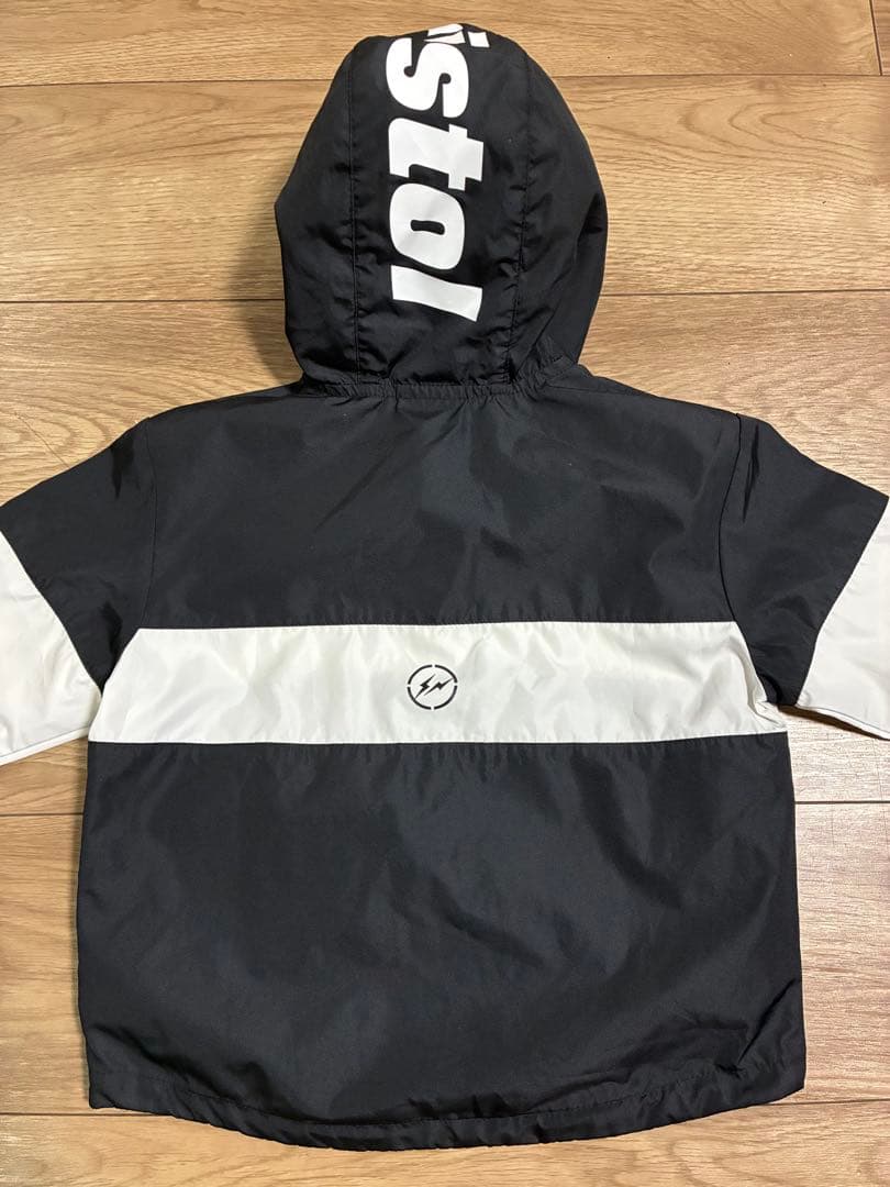 F.C.Real Bristol フード付きジャケット 黒/白