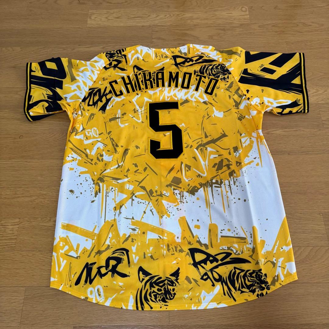 阪神タイガース　ユニフォーム　レプリカ　近本光司　ウル虎の夏　Mサイズ