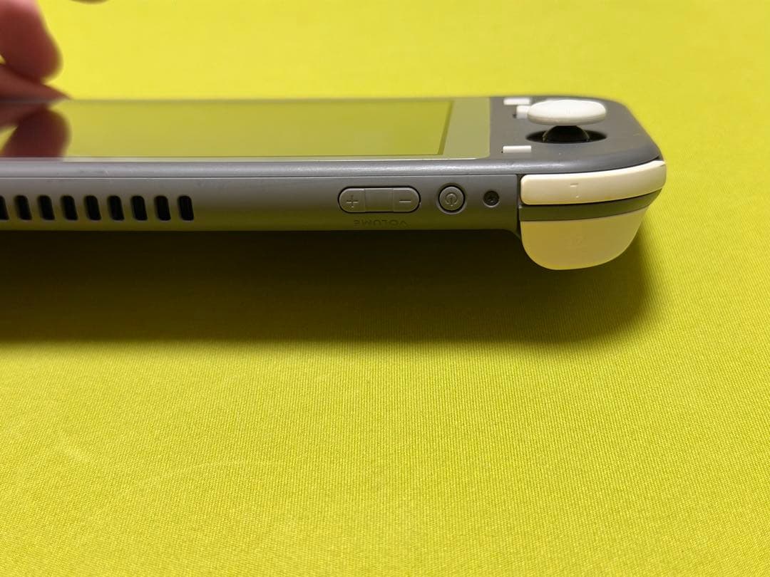 Nintendo switch lite グレー