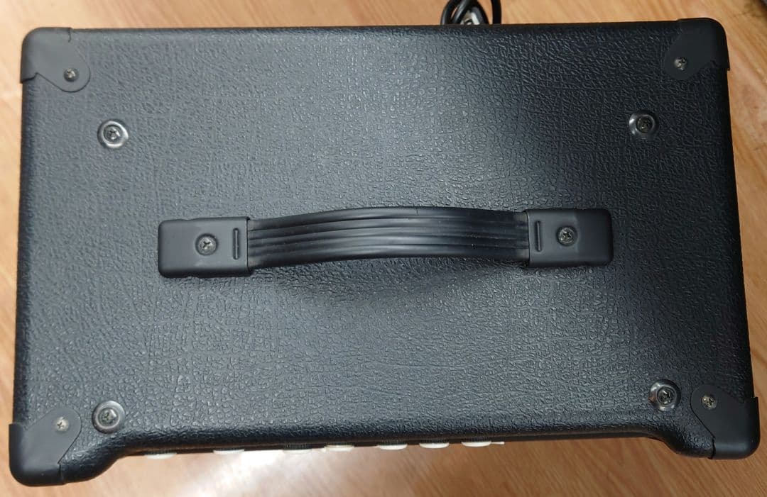 ■■Marshall　MB15 ベースアンプ