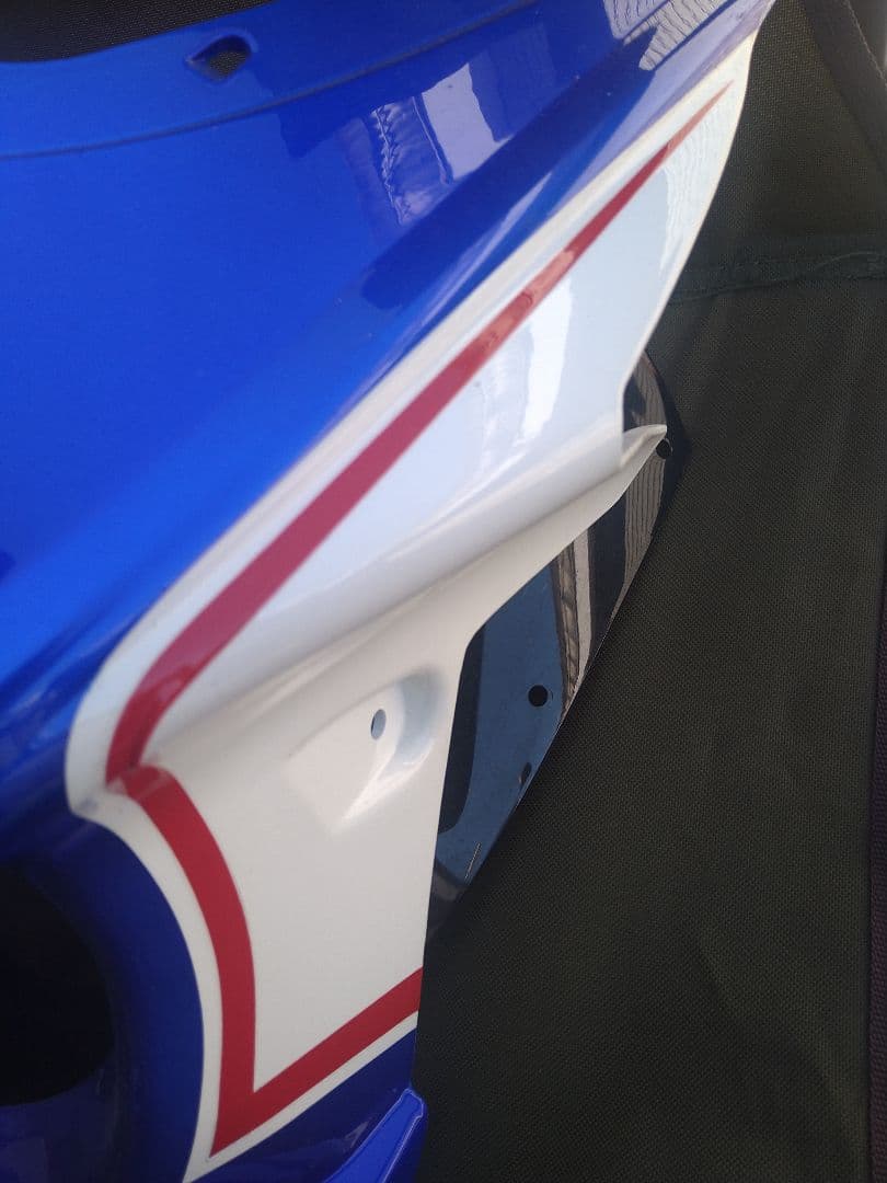 ホンダ　CB400SF　ビキニカウル新品未使用