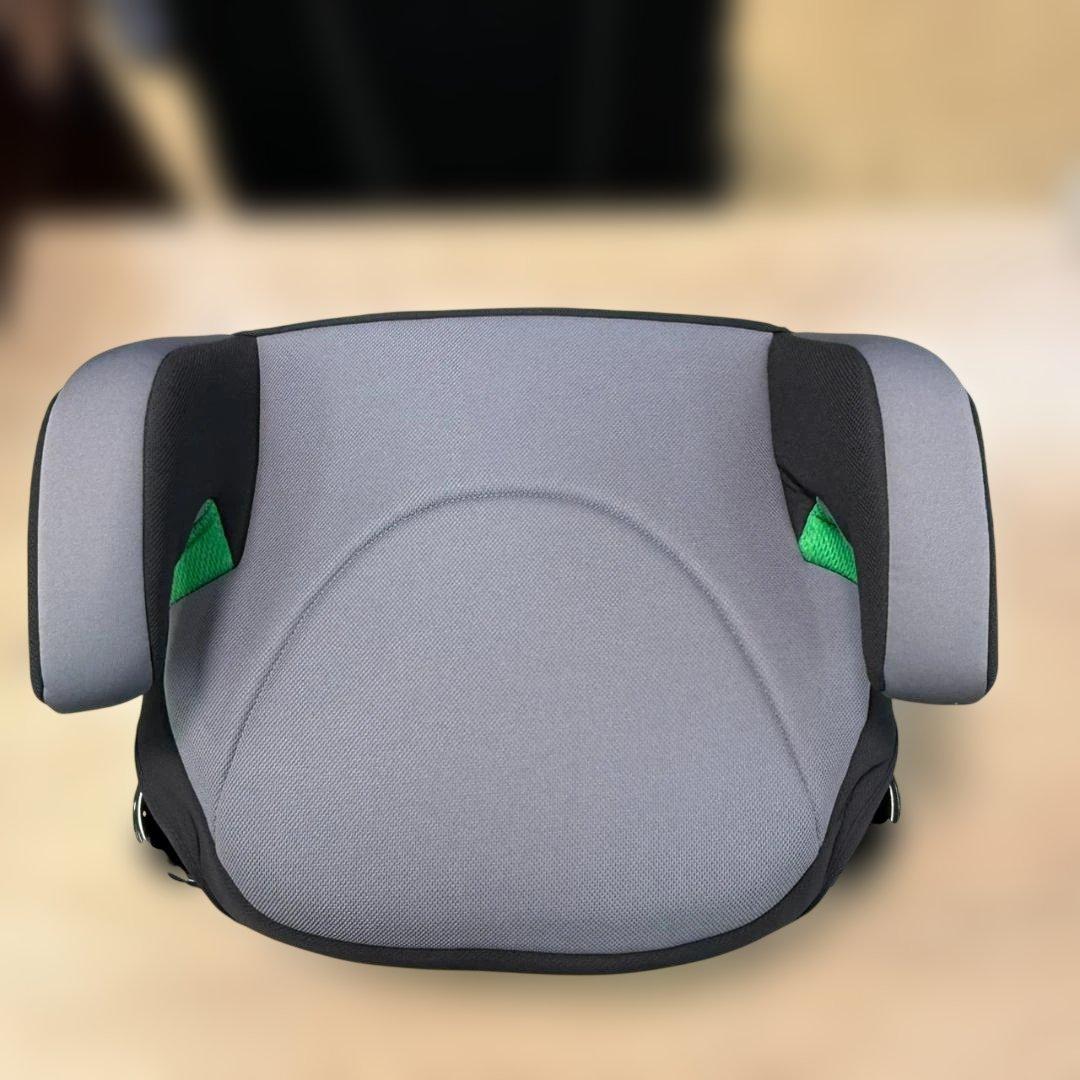 ★未使用　graco 　ジュニアシート　8CT99HBBJ