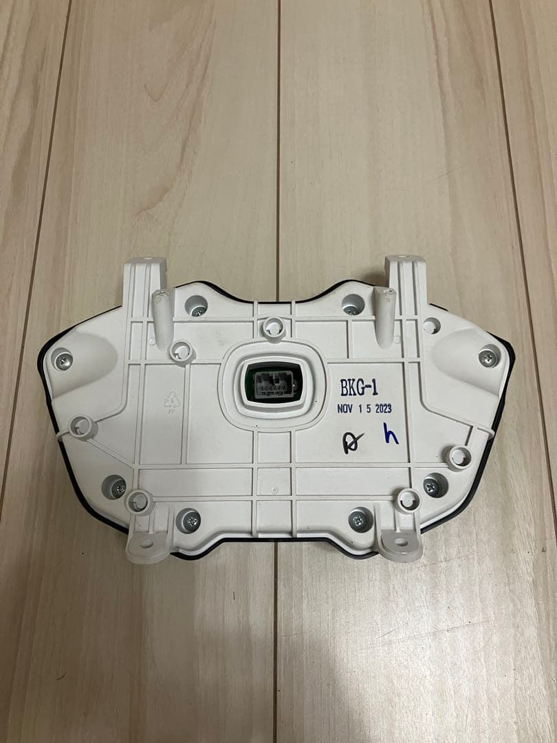 ヤマハ　シグナス　グリファス　純正メーター