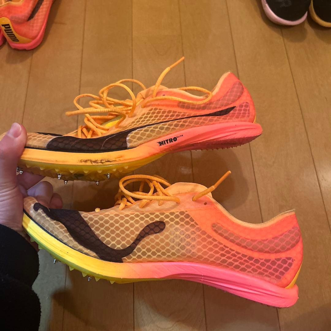 プーマ　アディダス　陸上長距離スパイク