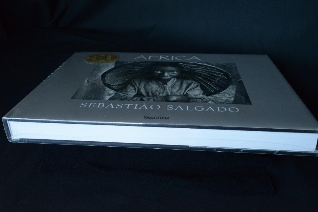 【Sebastiao Salgado：Africa】★★新品・未開封品・美本