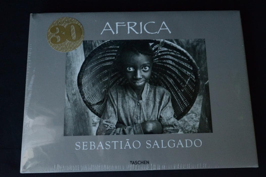 【Sebastiao Salgado：Africa】★★新品・未開封品・美本
