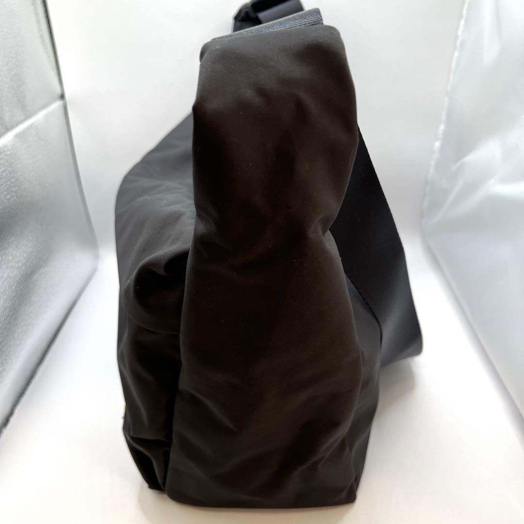 廃番品 美品　ポーター　ガール　ムース　MOUSSE L ブラック　ナイロン