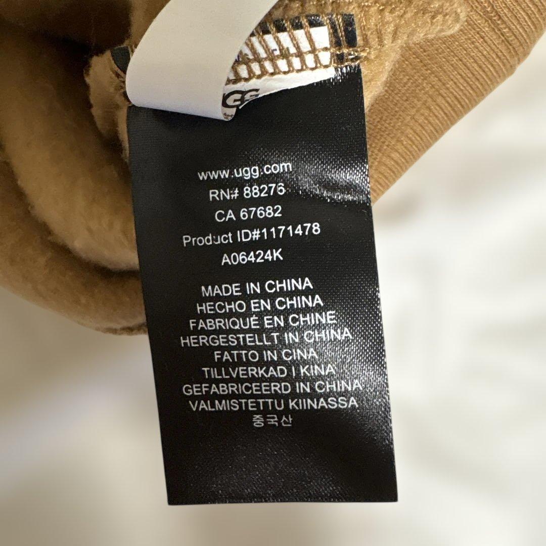 UGG パーカー　キャメル