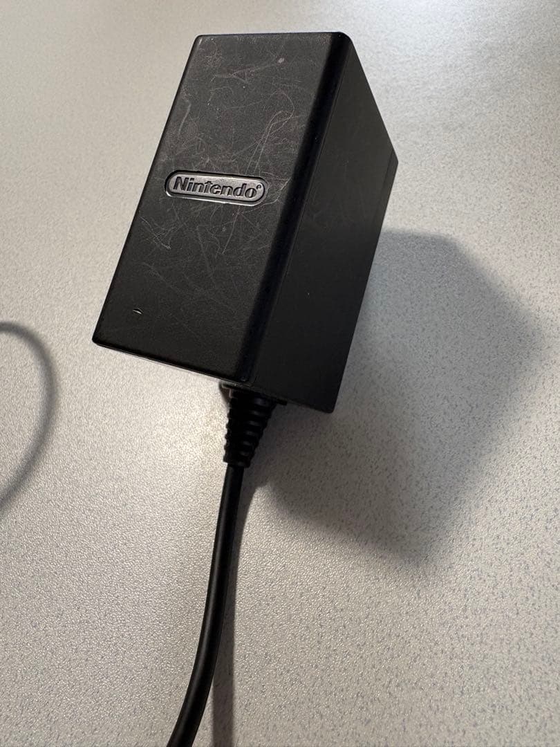 【美品】Nintendo Switch Lite 本体 ACアダプター付き
