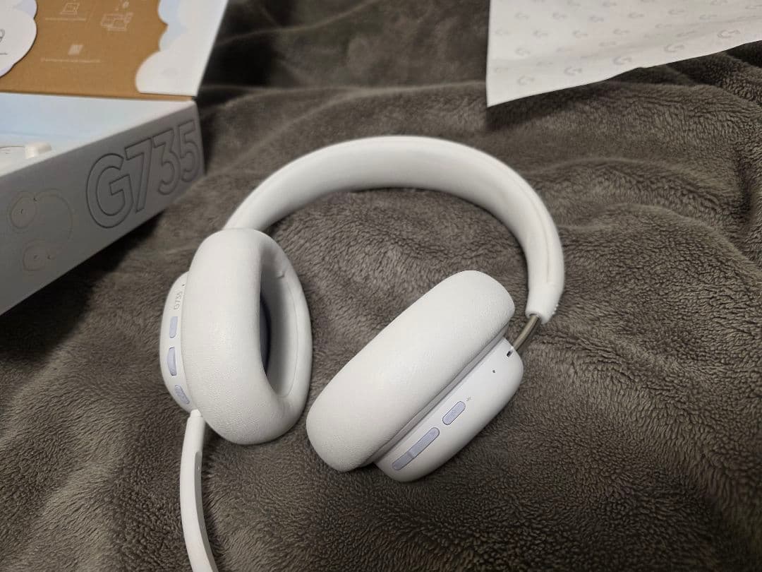 ヘッドホン Logicool G735