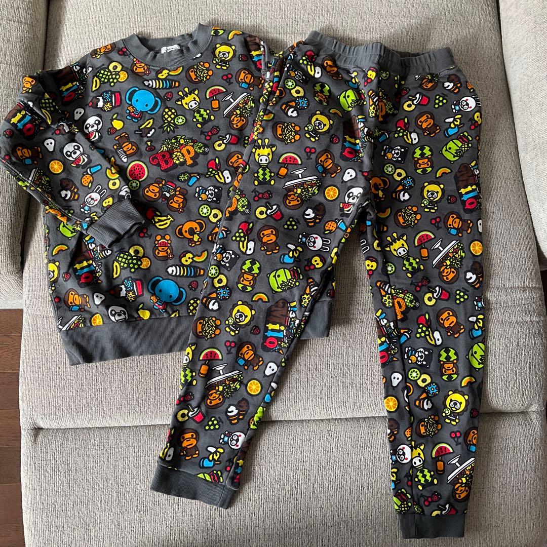 【美品】BAPE KIDS キャラクター柄 トレーナーセット 130cm 正規品
