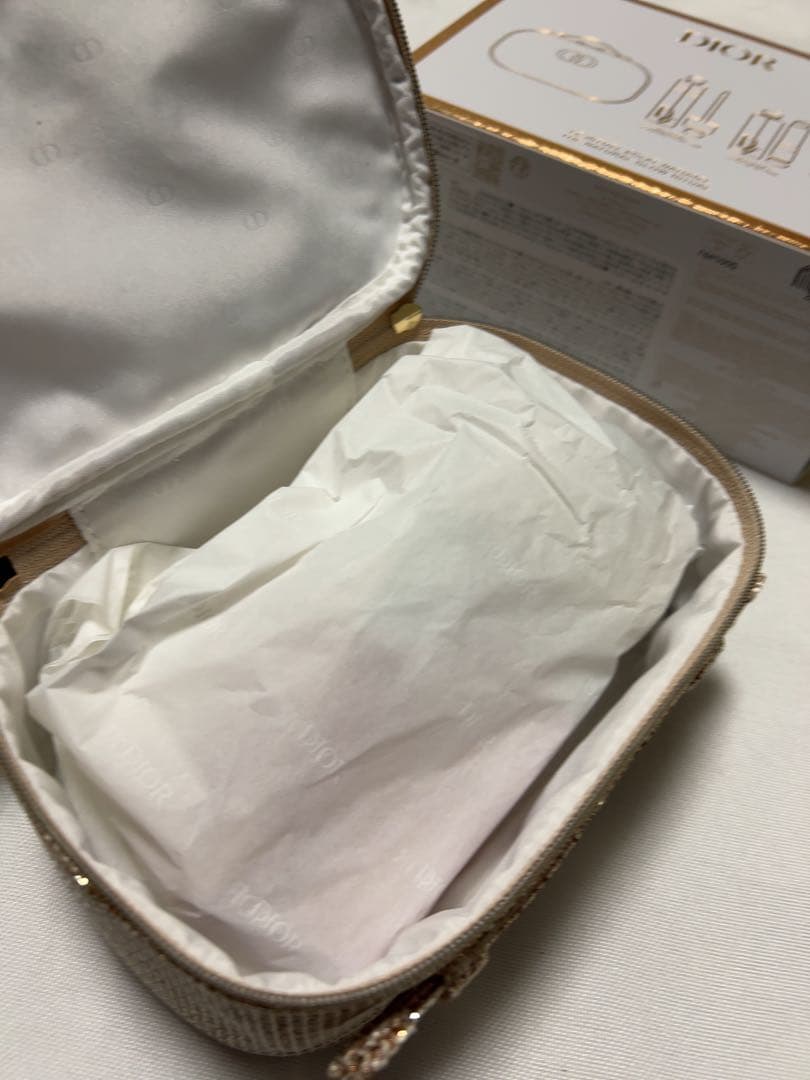 ディオール ホリデー オファー（限定品）